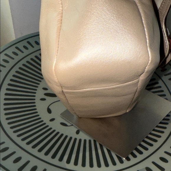 Coach Beige Leather Shoulder Bag - Picture 10 of 12